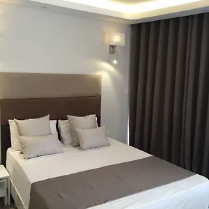 4* Aparthotel Onyx